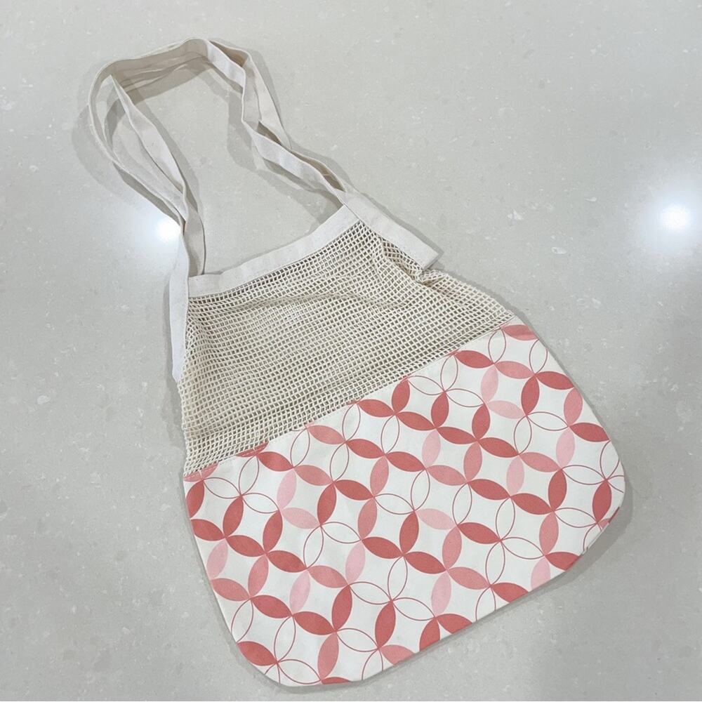 NWOT Erin Condren Mid Century Circles Mesh Tote Bag Cream Coral
